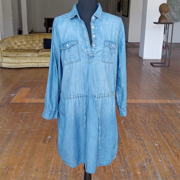 Gloria Vanderbilt Dresses & Skirts - SOLD Medium Blue long sleeve Chambray:denim dress